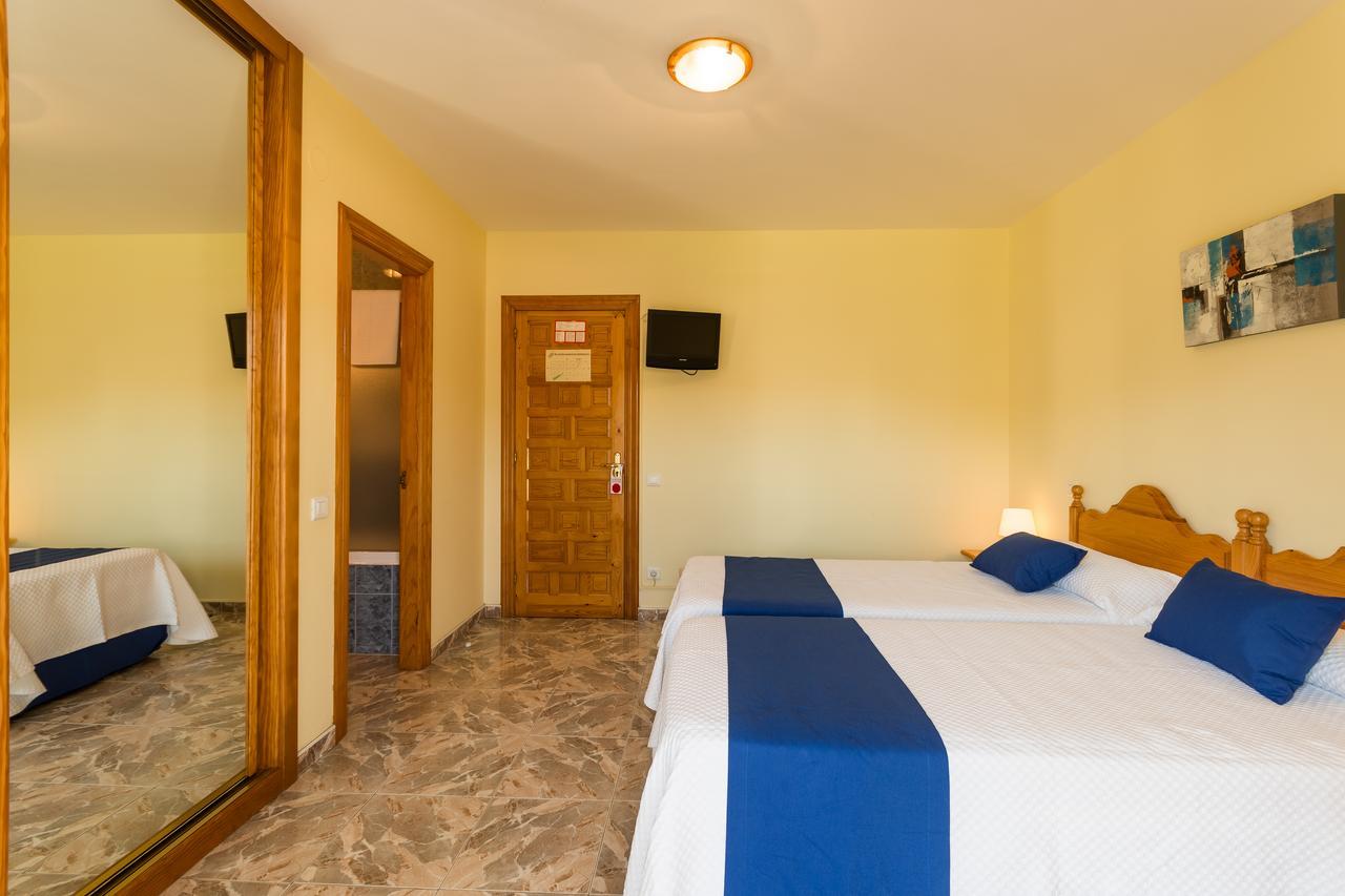 Hotel La Bolera Isla Plana エクステリア 写真