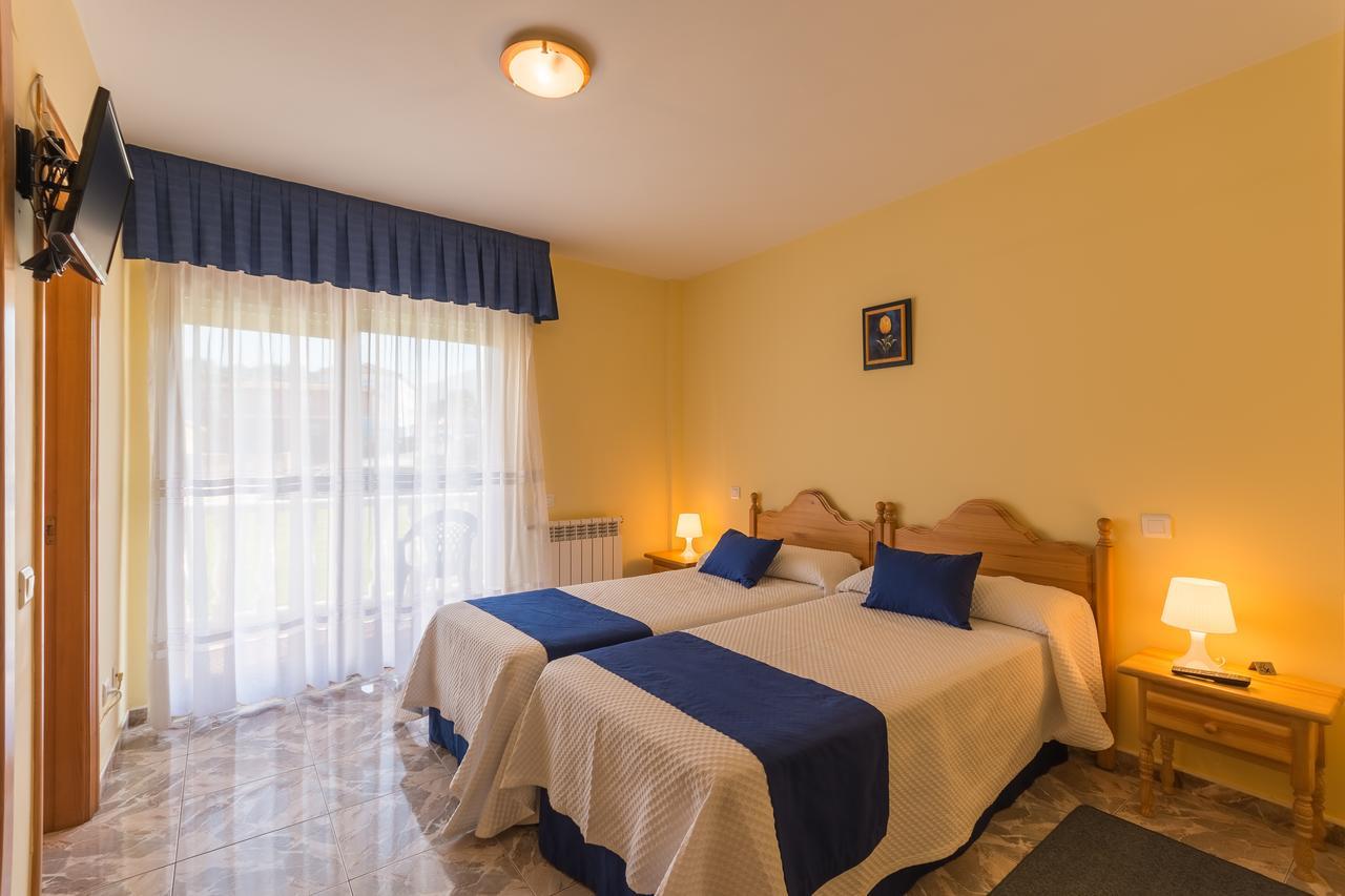 Hotel La Bolera Isla Plana エクステリア 写真